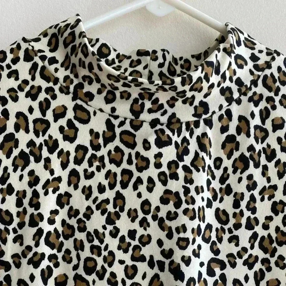 Gaze Cheetah Print Mock Neck Tank Top, Animal Print Shirt, Size Large - Picture 3 of 11